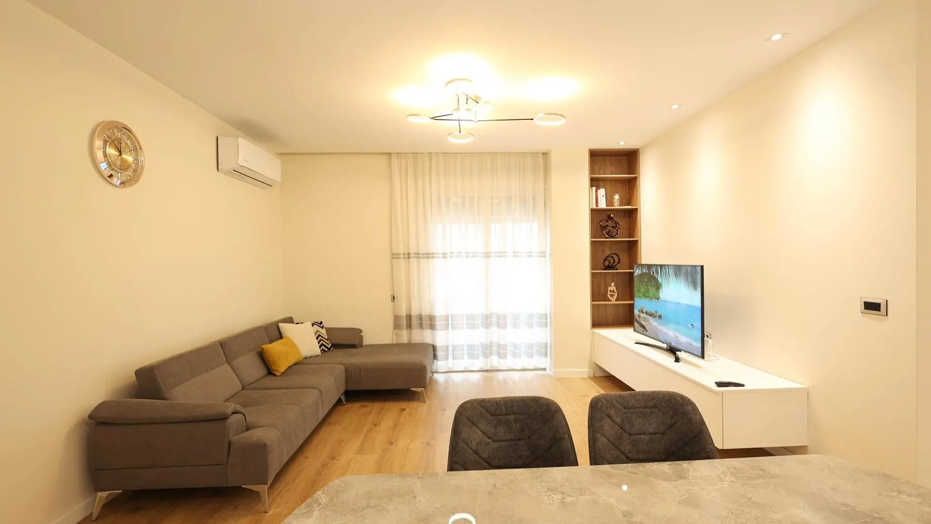 Grandstay Portside Durres Apartment